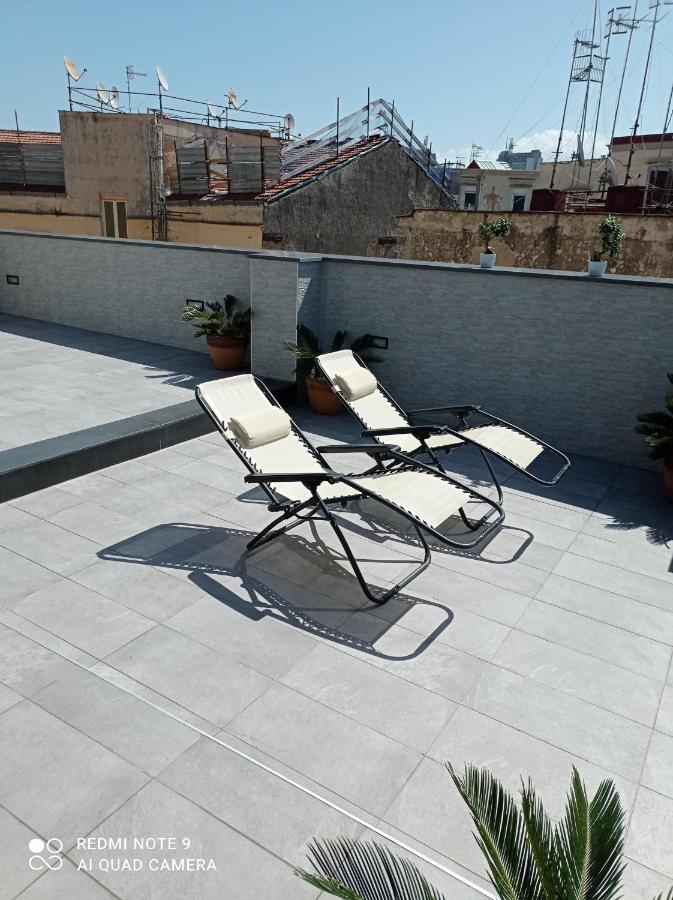Апартаменти La Terrazza Del Corso Неаполь Екстер'єр фото